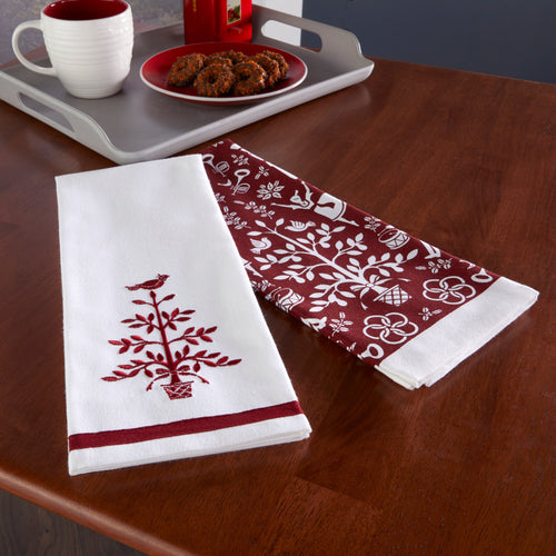Vern Yip by SKL Home Christmas Carol Printed Dish Towel, Red/White