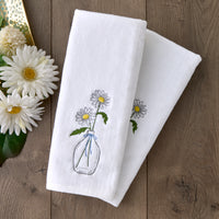 Daisies in Vase 2-Piece Hand Towel Set, White