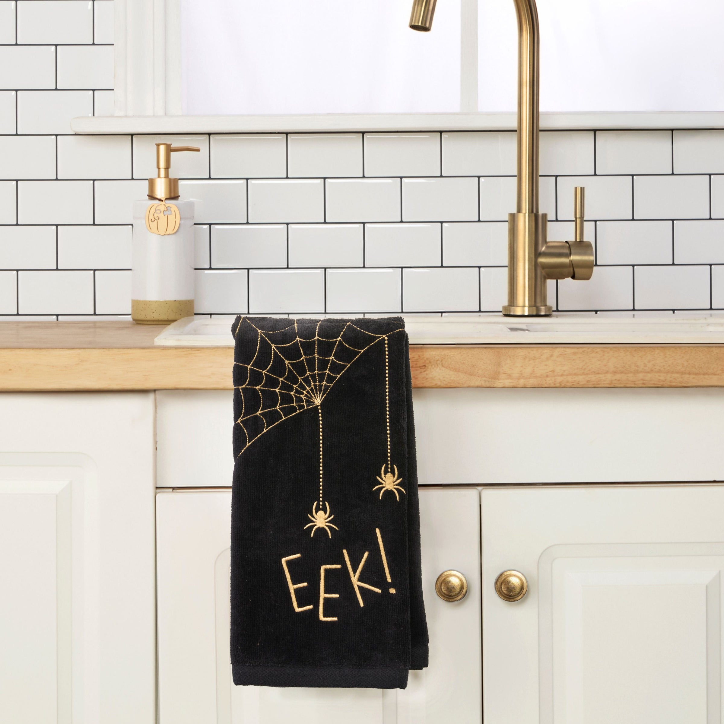 Eek 2-Piece Hand Towel Set, Black