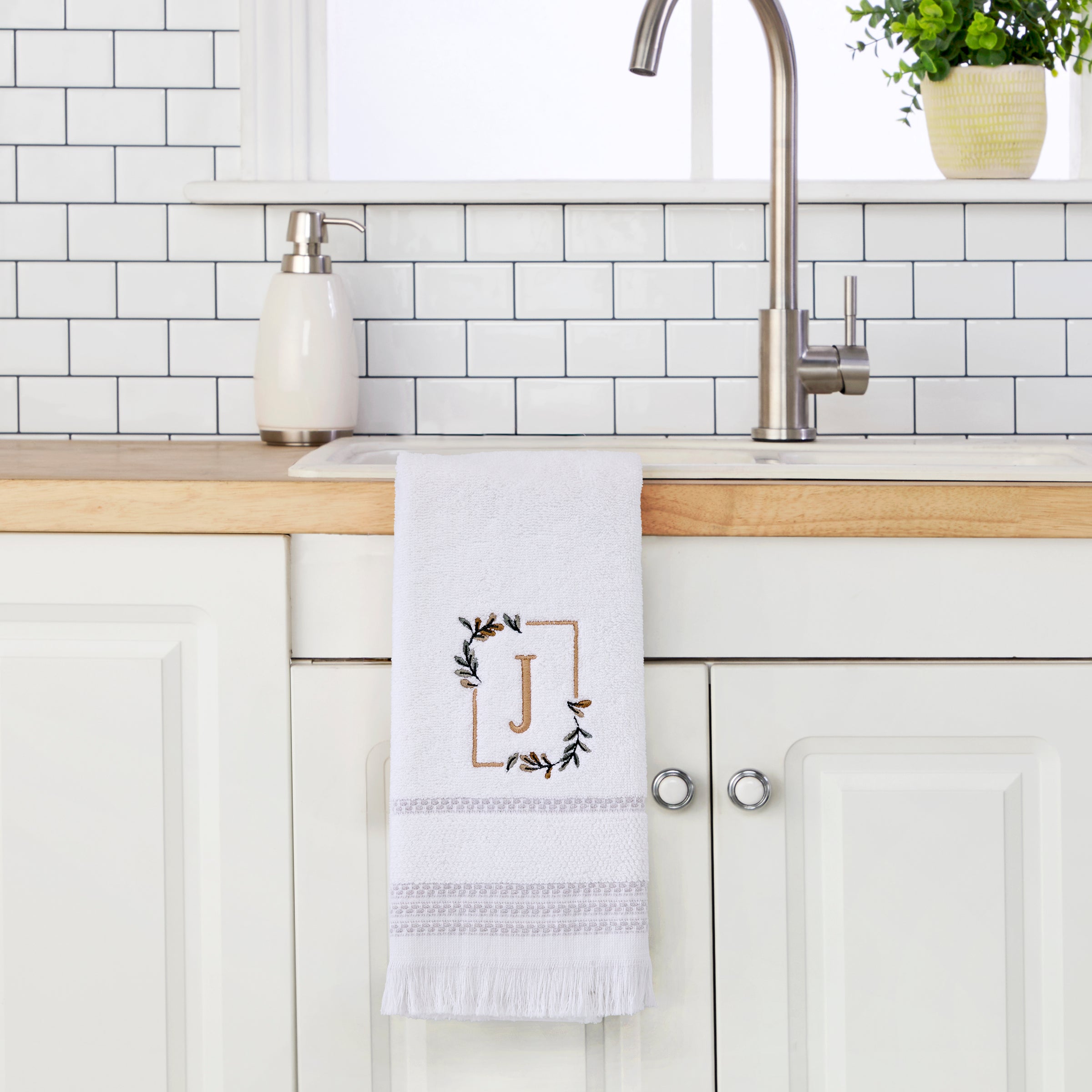Everyday Monogram “J” 2-Piece Cotton Hand Towel Set, White
