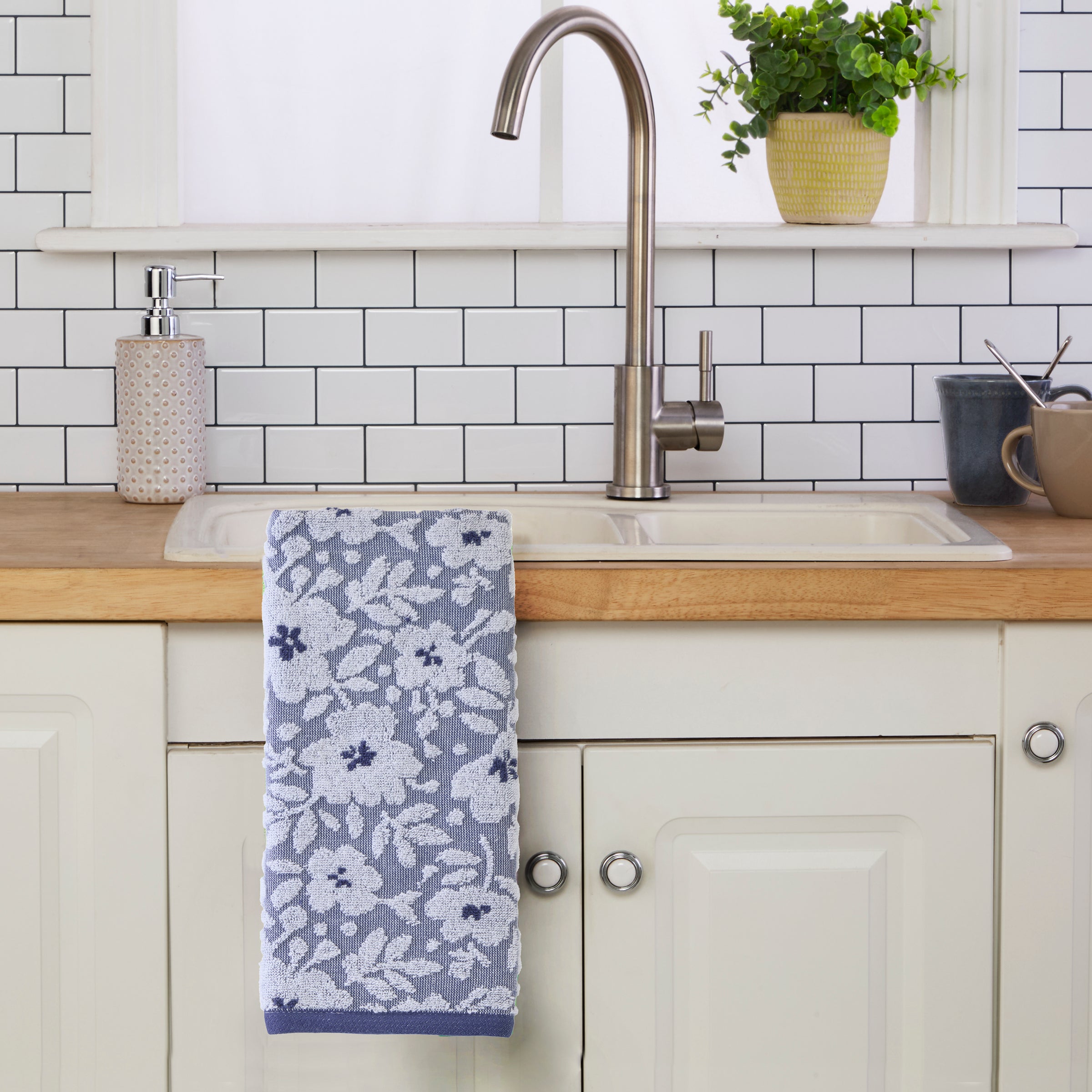 Floral Jacquard 2-Piece Hand Towel Set, Twilight