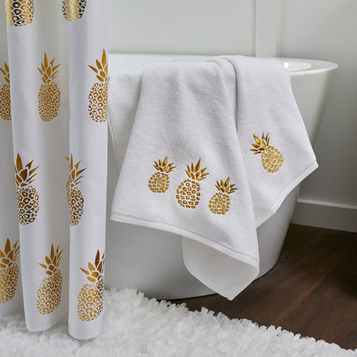 Gilded Pineapple 2-Piece Hand Towel Set, White