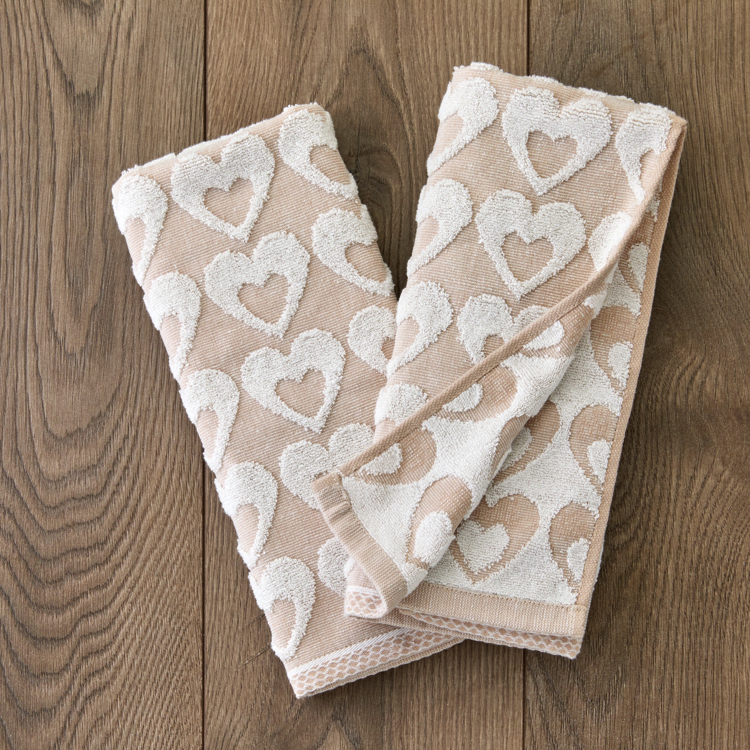 Hearts Jacquard 2-Piece Hand Towel Set, Tan