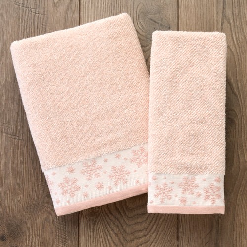 Heather Snowflake Jacquard Bath Towel, Blush