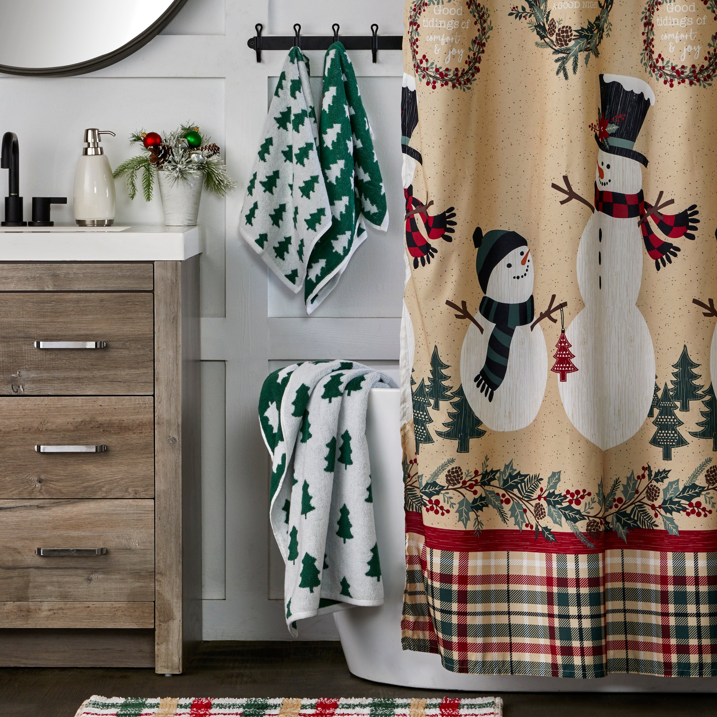 Holiday Trees 4pc Bath & Hand Towel Set, Green/White