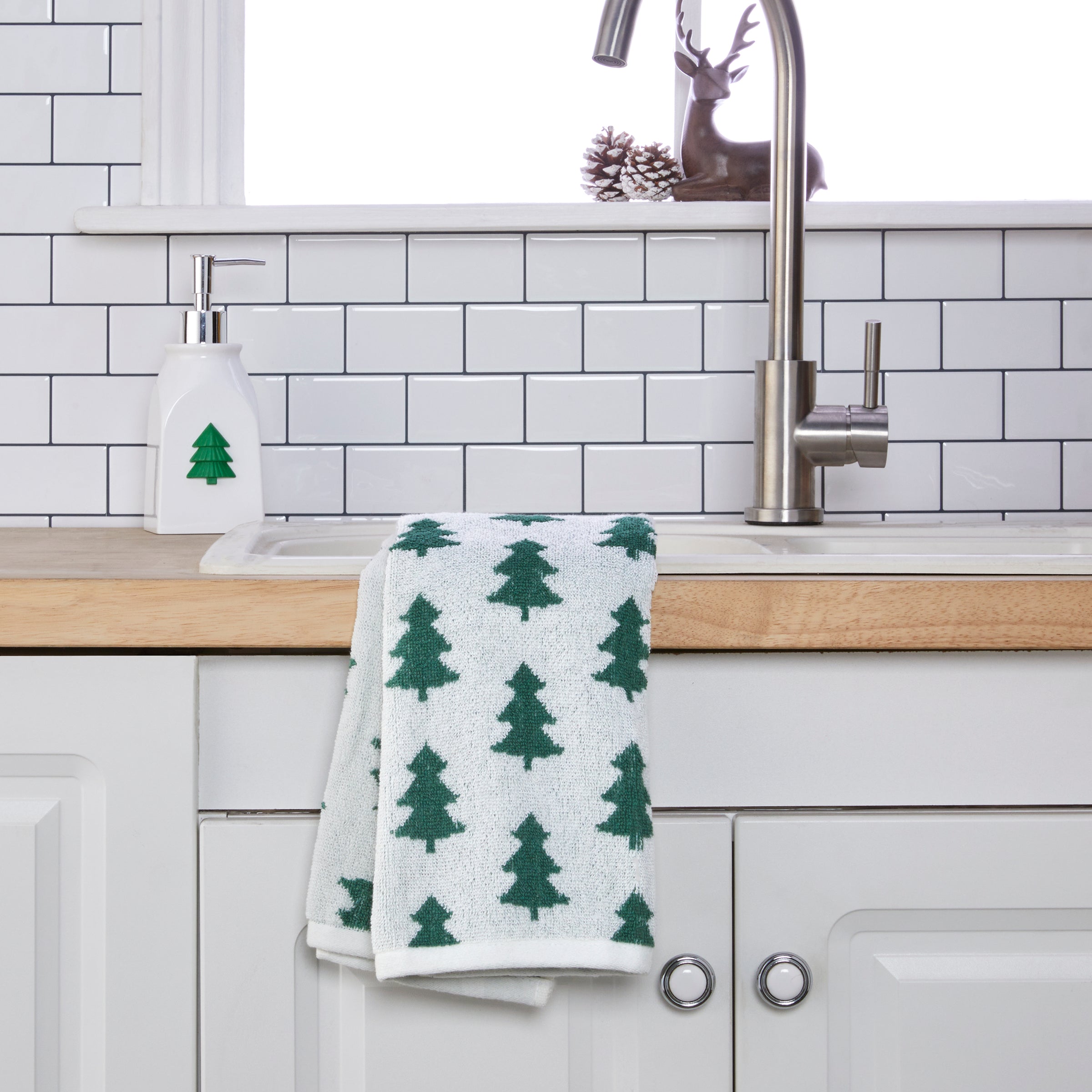 Holiday Trees 4pc Bath & Hand Towel Set, Green/White