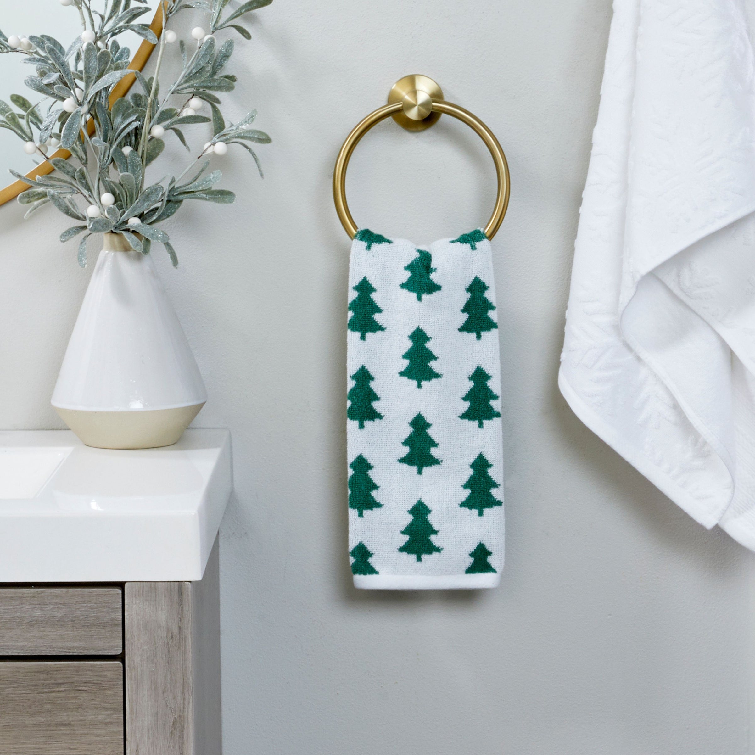 Holiday Trees 4pc Bath & Hand Towel Set, Green/White