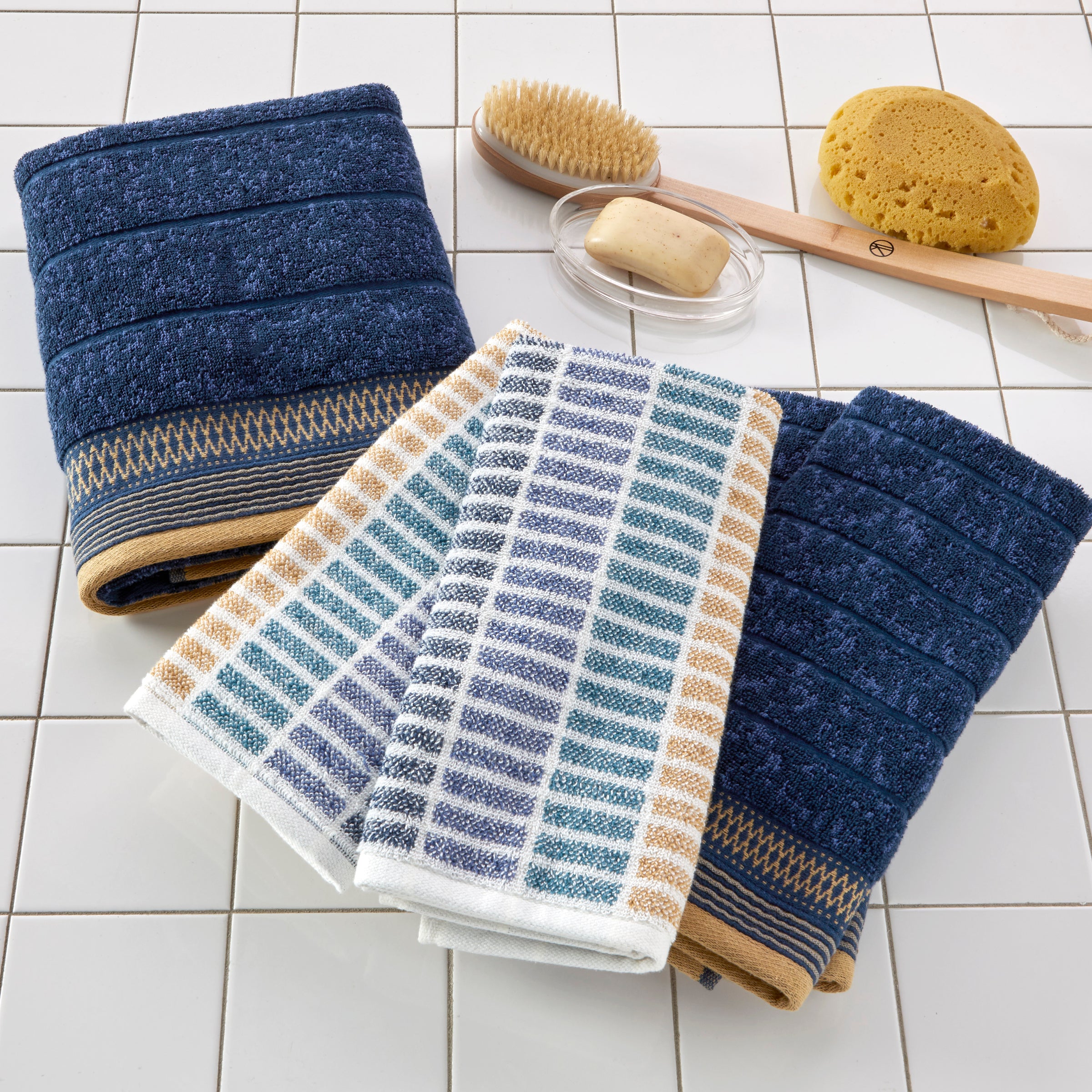 Juxtapose 2-Piece Hand Towel Set, Multi