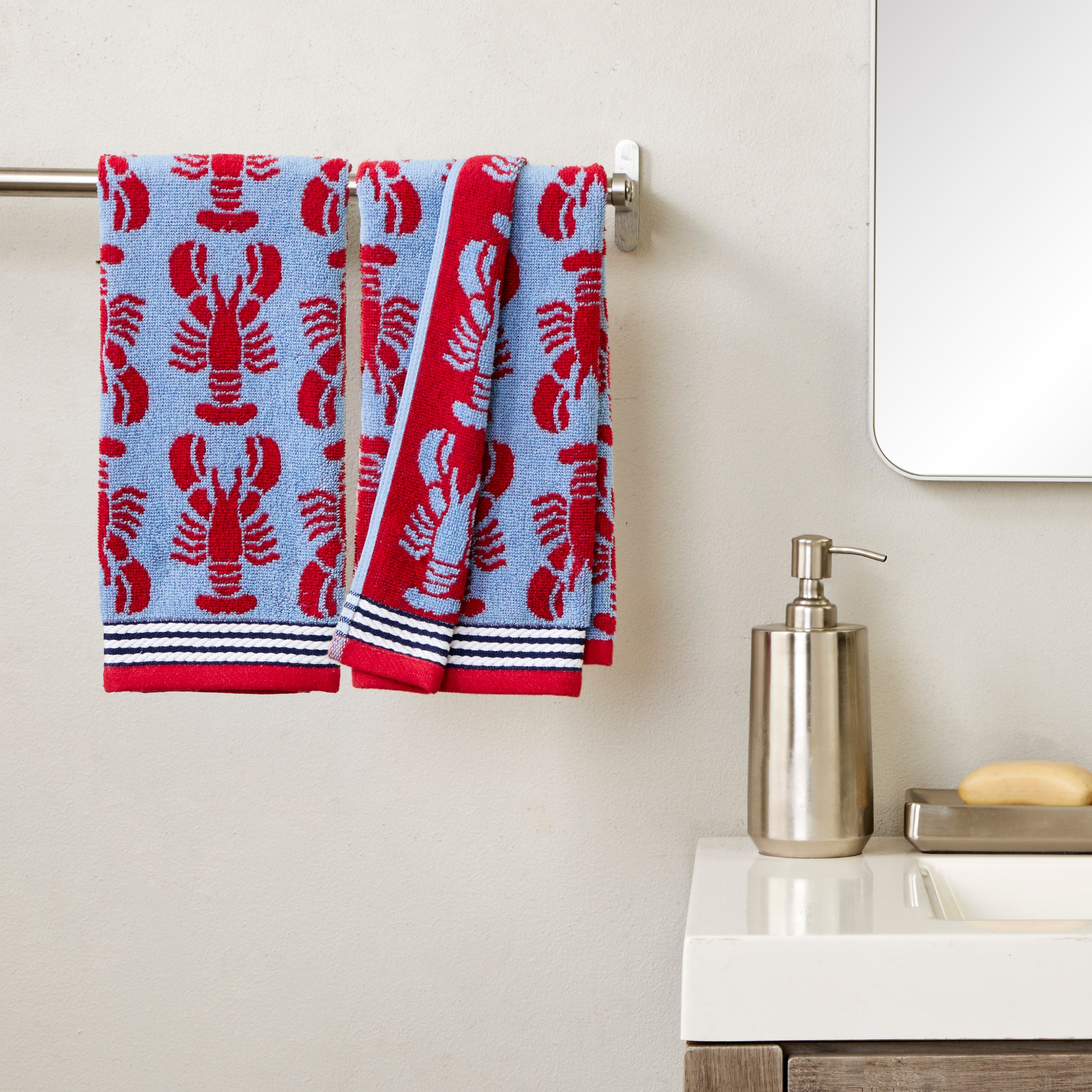 Lobster Jacquard Reversible 2-Piece Hand Towel Set, Blue/Red