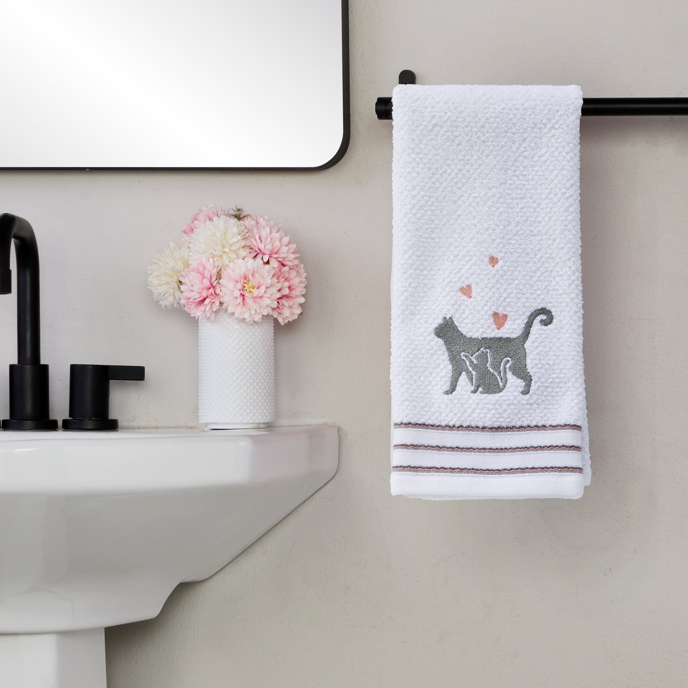 Mama Cat 2-Piece Hand Towel Set, White