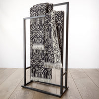 Nador 2-Piece Jacquard Hand Towel Set, Black/Linen