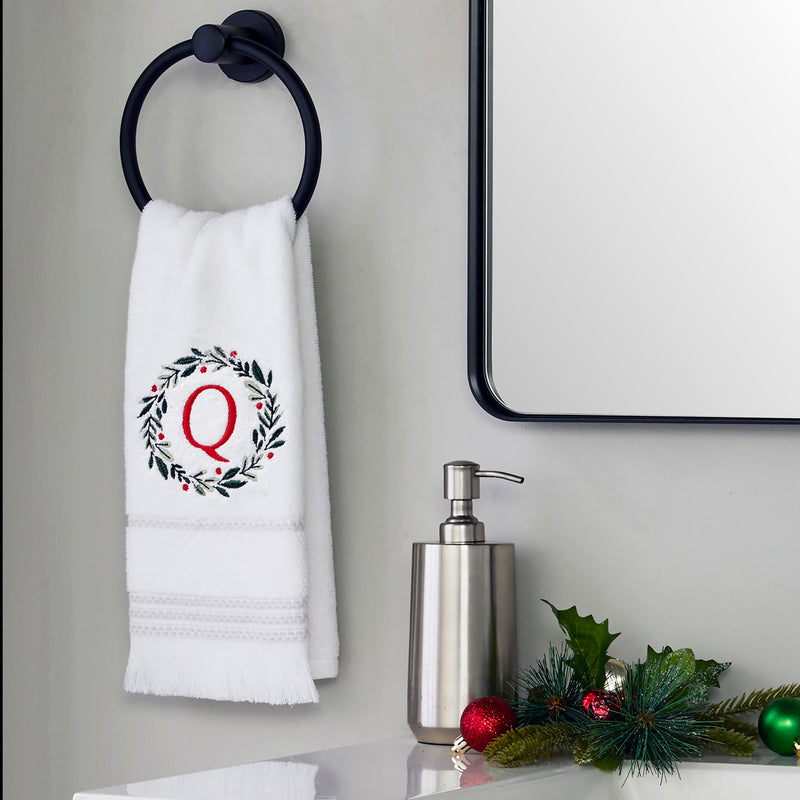 Wreath Monogram “Q" 2-Piece Hand Towel Set, White