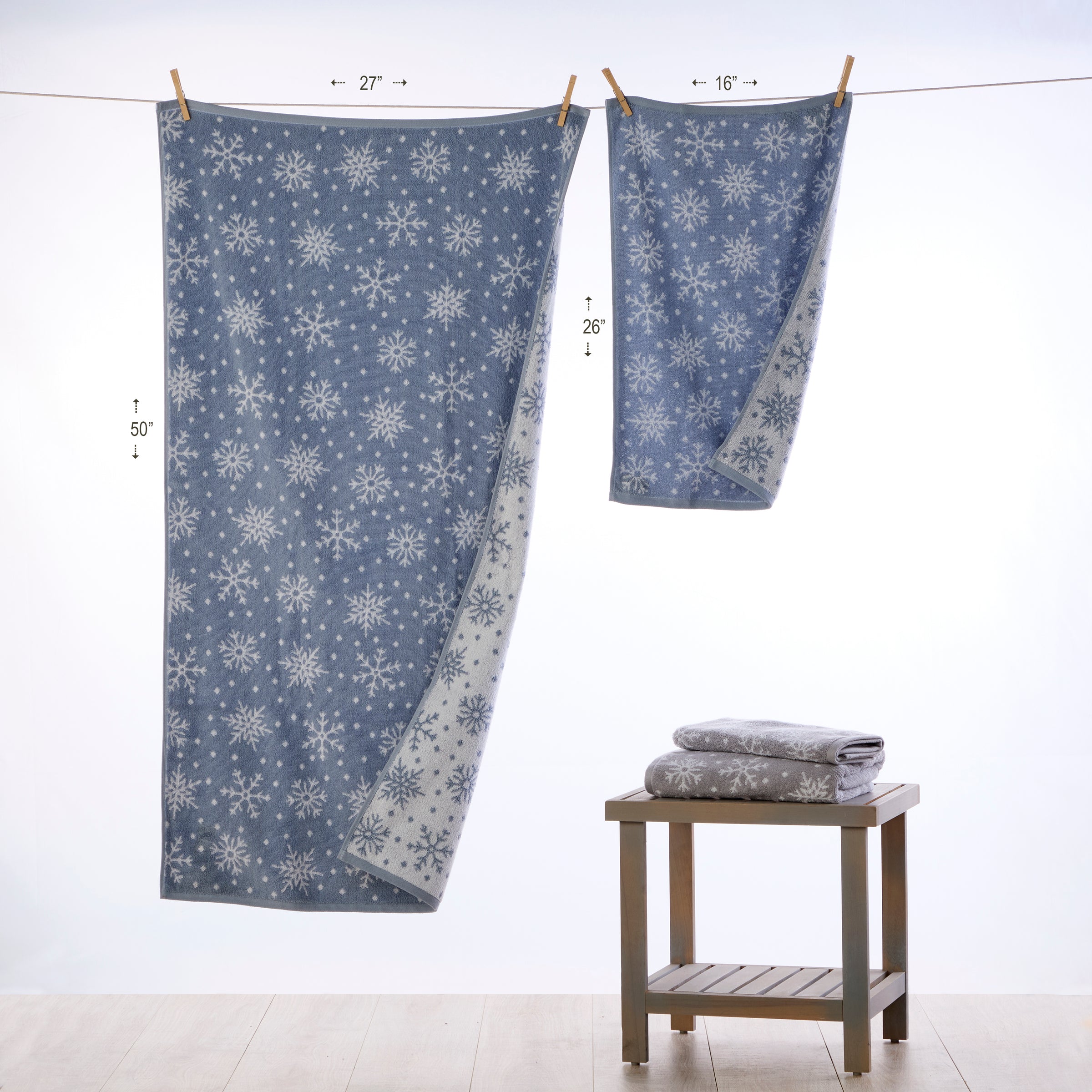 Scattered Snowflakes 4pc Bath & Hand Towel Set, Blue