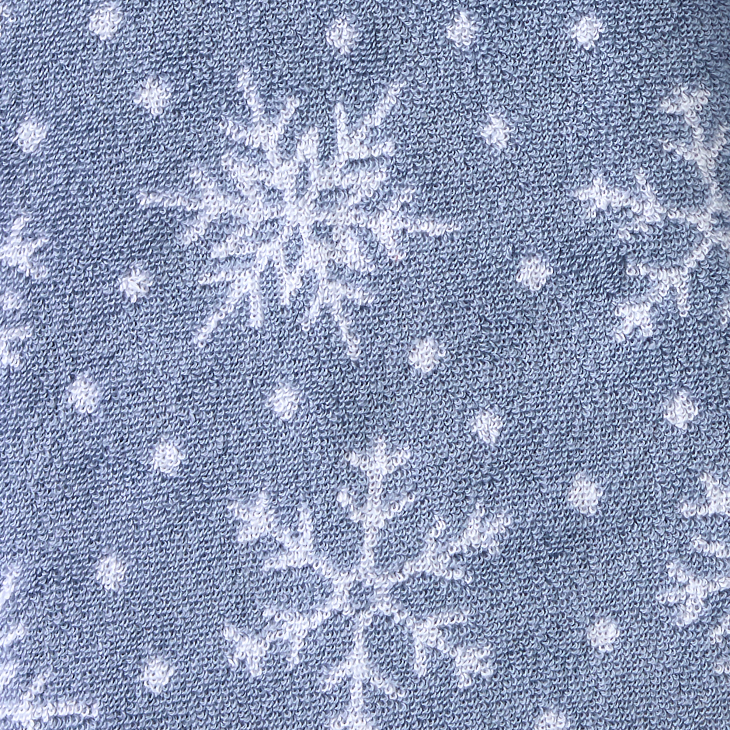 Scattered Snowflakes Jacquard Bath Towel, Blue