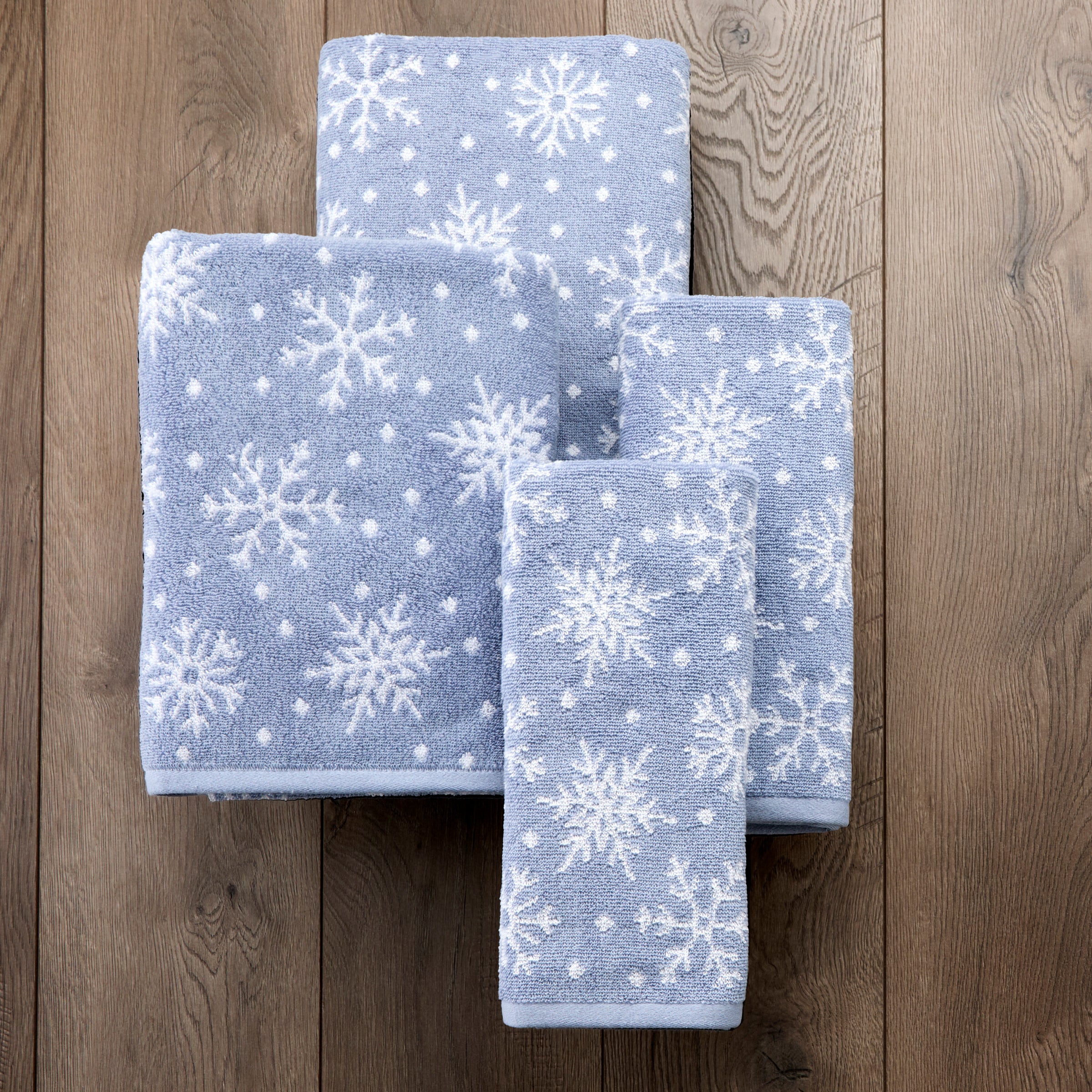 Scattered Snowflakes 4pc Bath & Hand Towel Set, Blue