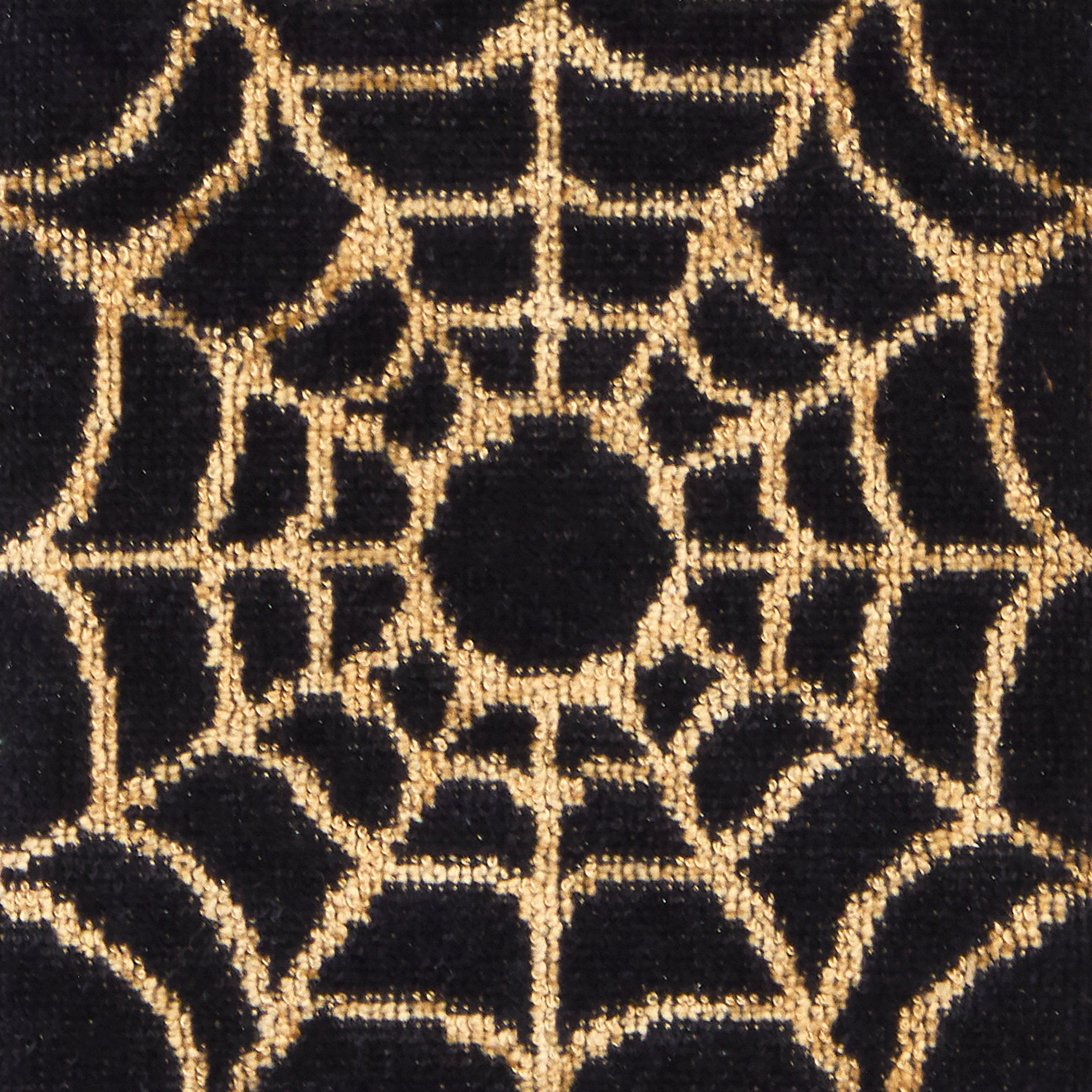 Spider Web Jacquard 2-Piece Hand Towel Set, Black/Gold