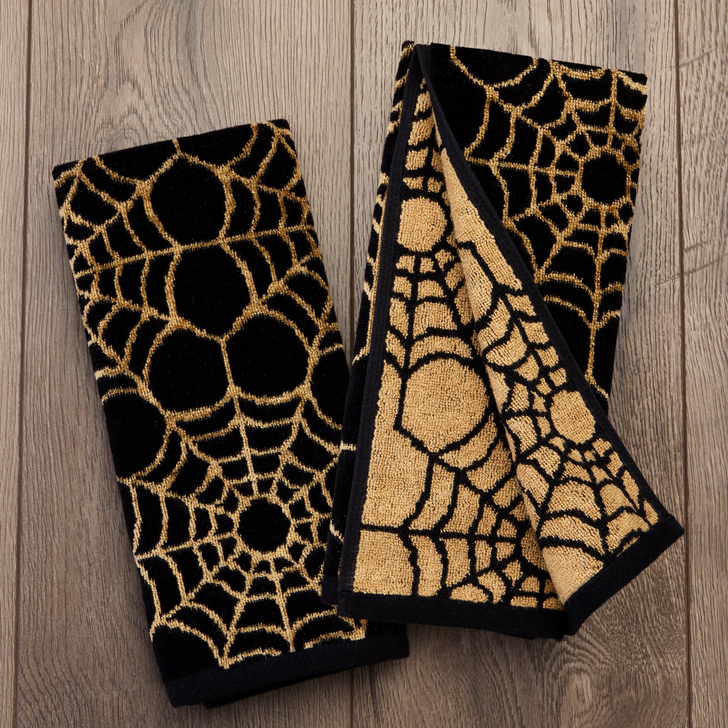 Spider Web Jacquard 2-Piece Hand Towel Set, Black/Gold