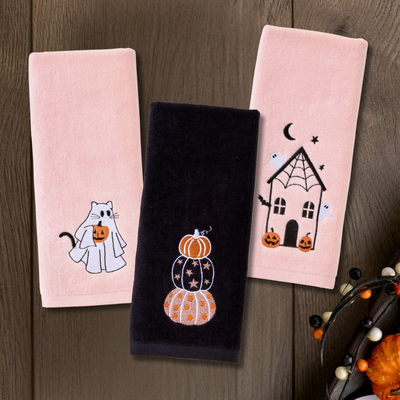 Stacked Pumpkins 2-Piece Hand Towel Set, Black
