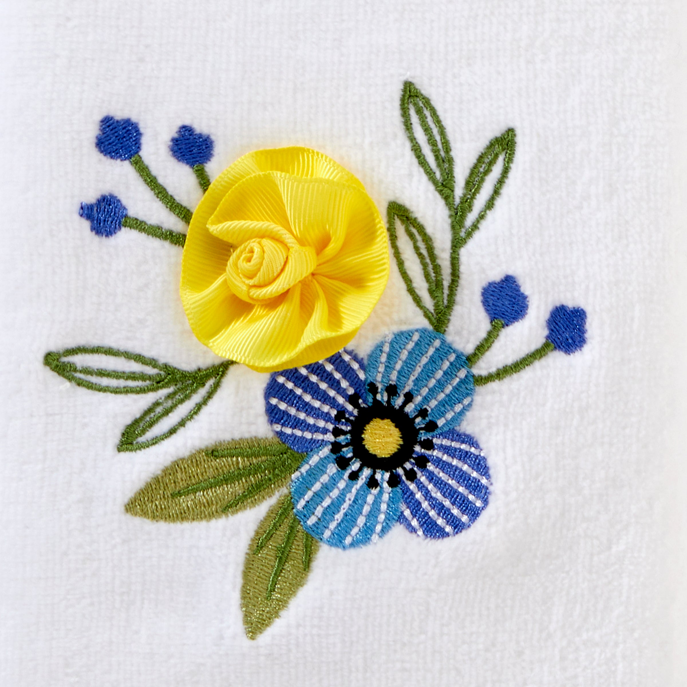 Summer Floral 3D Appliqué  2-Piece Hand Towel Set, White