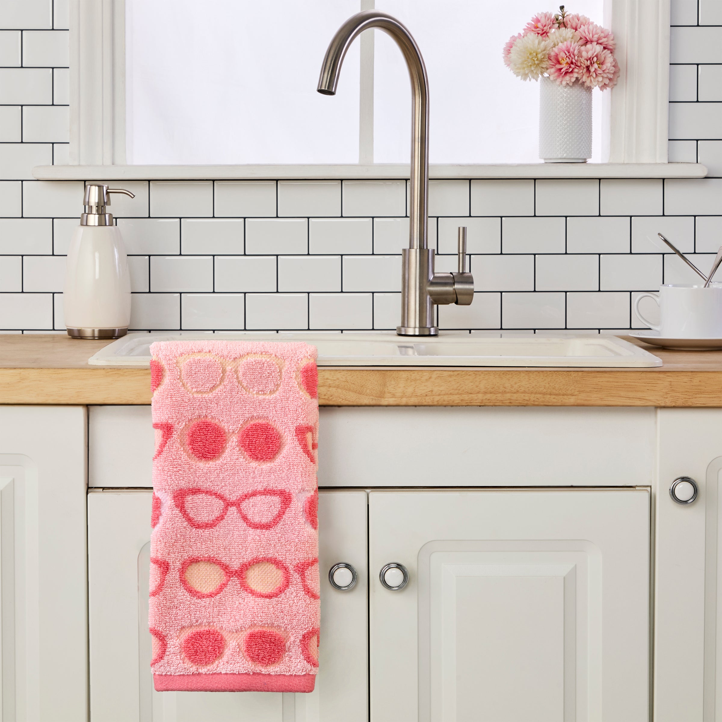 Summer Shades Reversible Jacquard 2-Piece Hand Towel Set, Blush