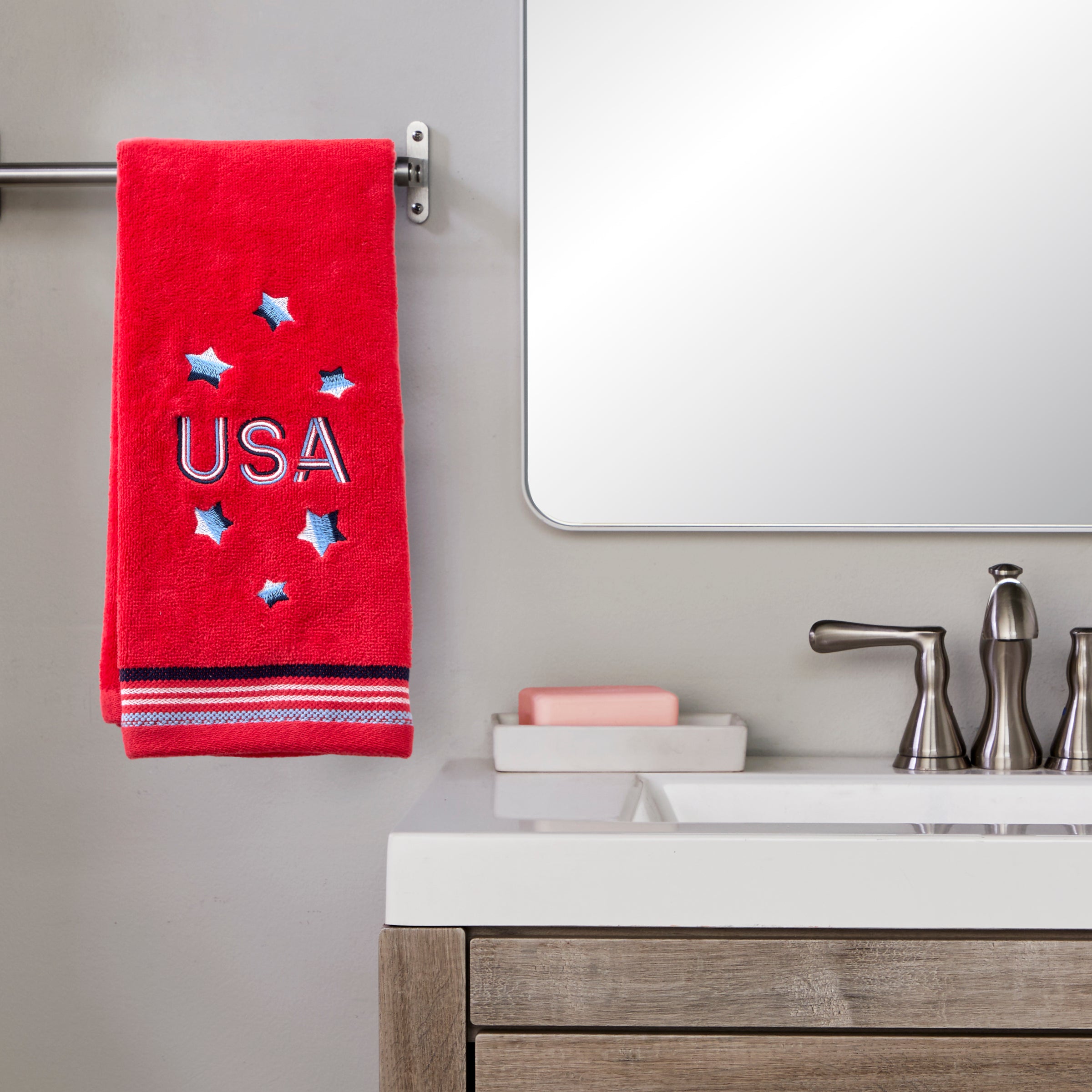 USA Embroidered 2-Piece Hand Towel Set, Red