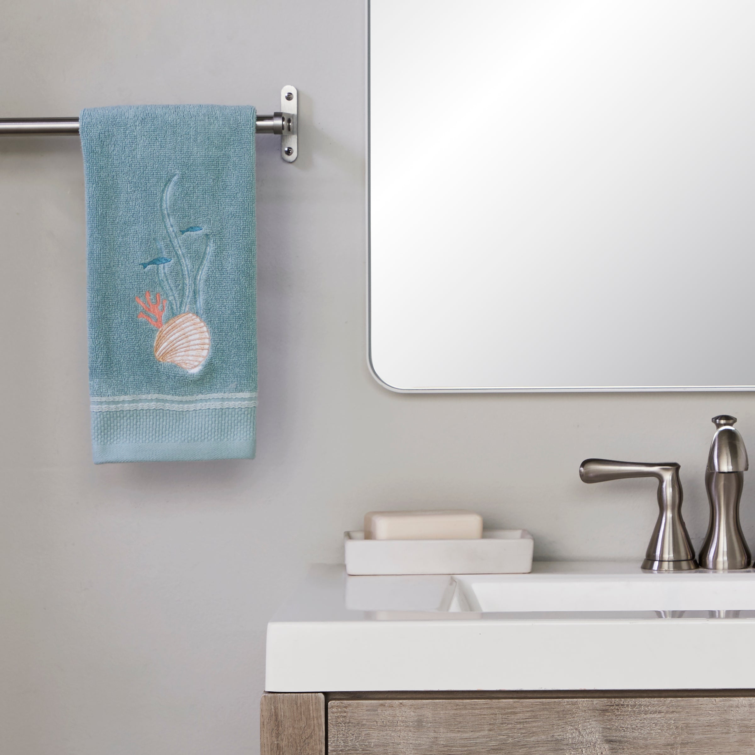 Underwater Embellished 2-Piece Hand Towel Set, Blue