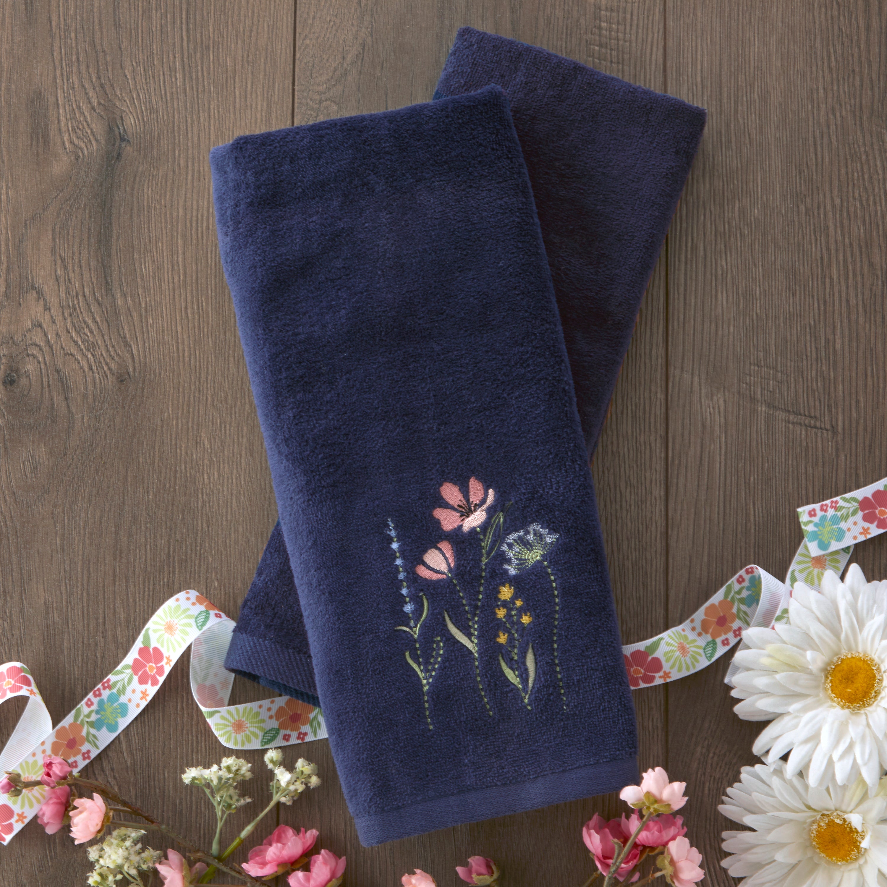 Wildflower Field 2-Piece Hand Towel Set, Navy – SKL Home