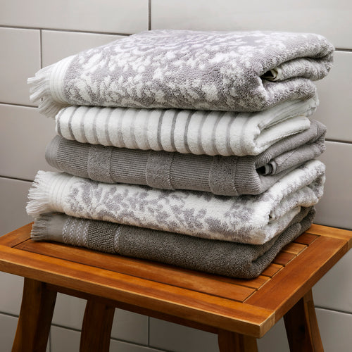 Fashion Towels Lifetsyle, stacked