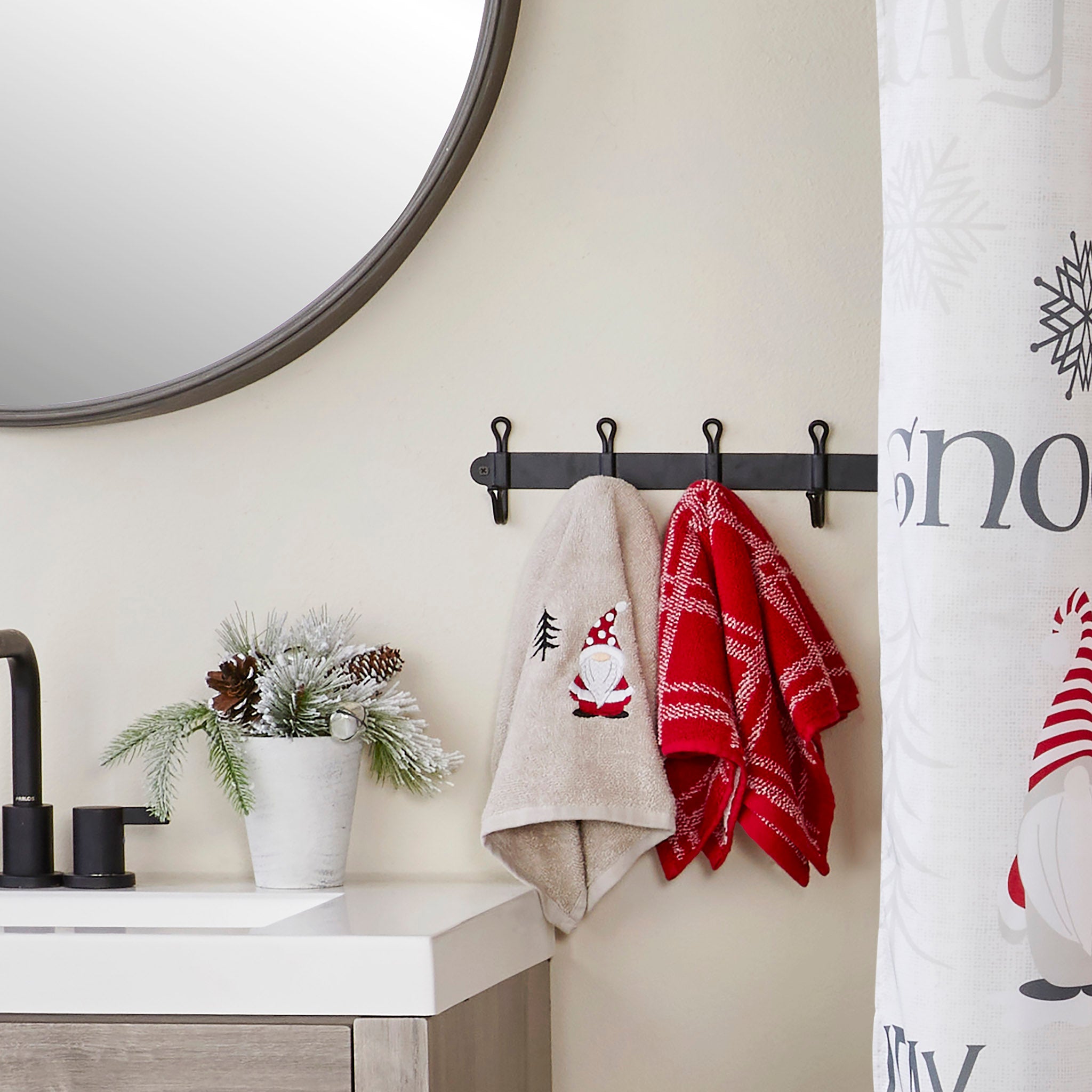 https://shopsklhome.com/cdn/shop/products/Gnome-Holiday-Neutral-Red-Hand-Towels-lifestyle_2400x.jpg?v=1667228805