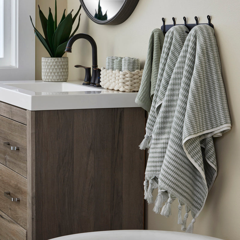 Longborough Towels, Sage, Lifestyle