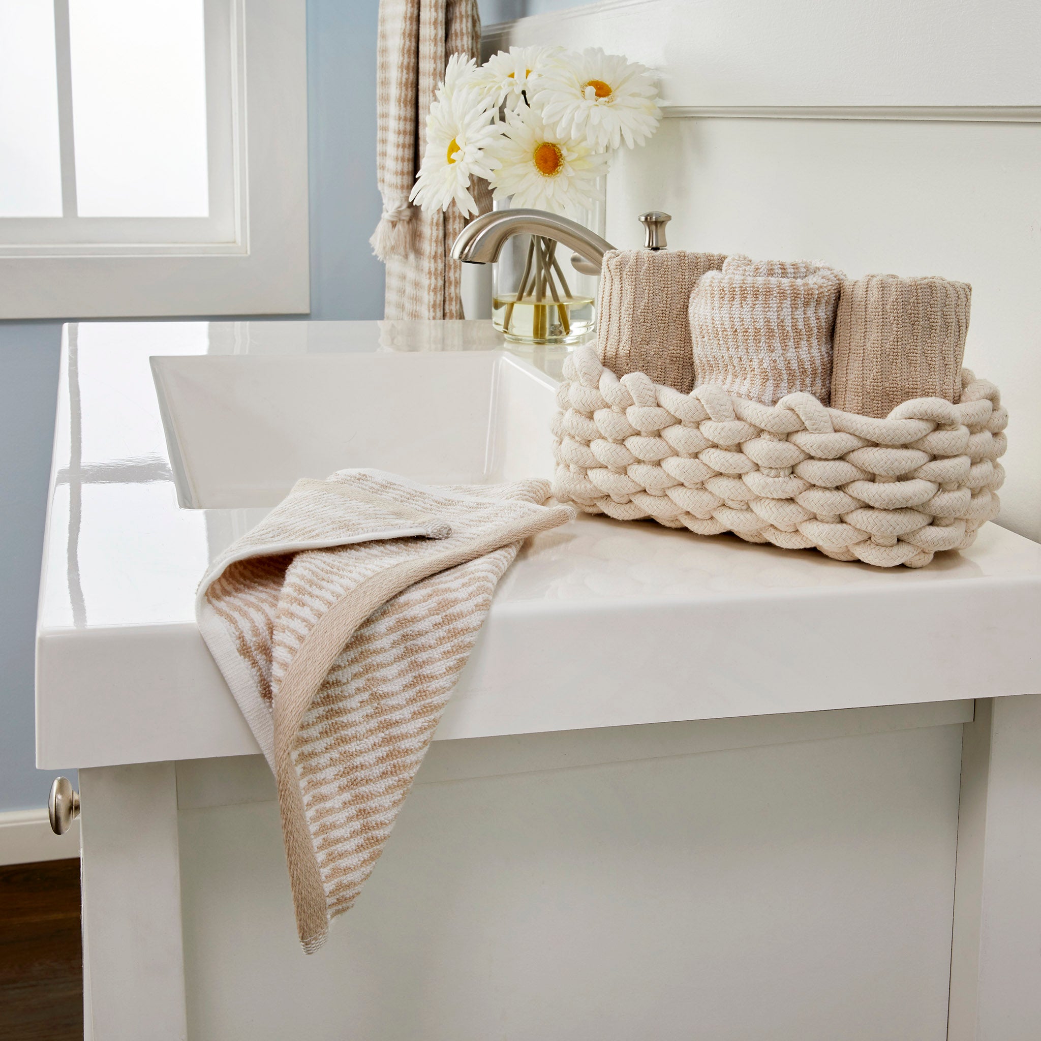 Longborough 4-piece Washcloth Set, Tan, Lifestyle