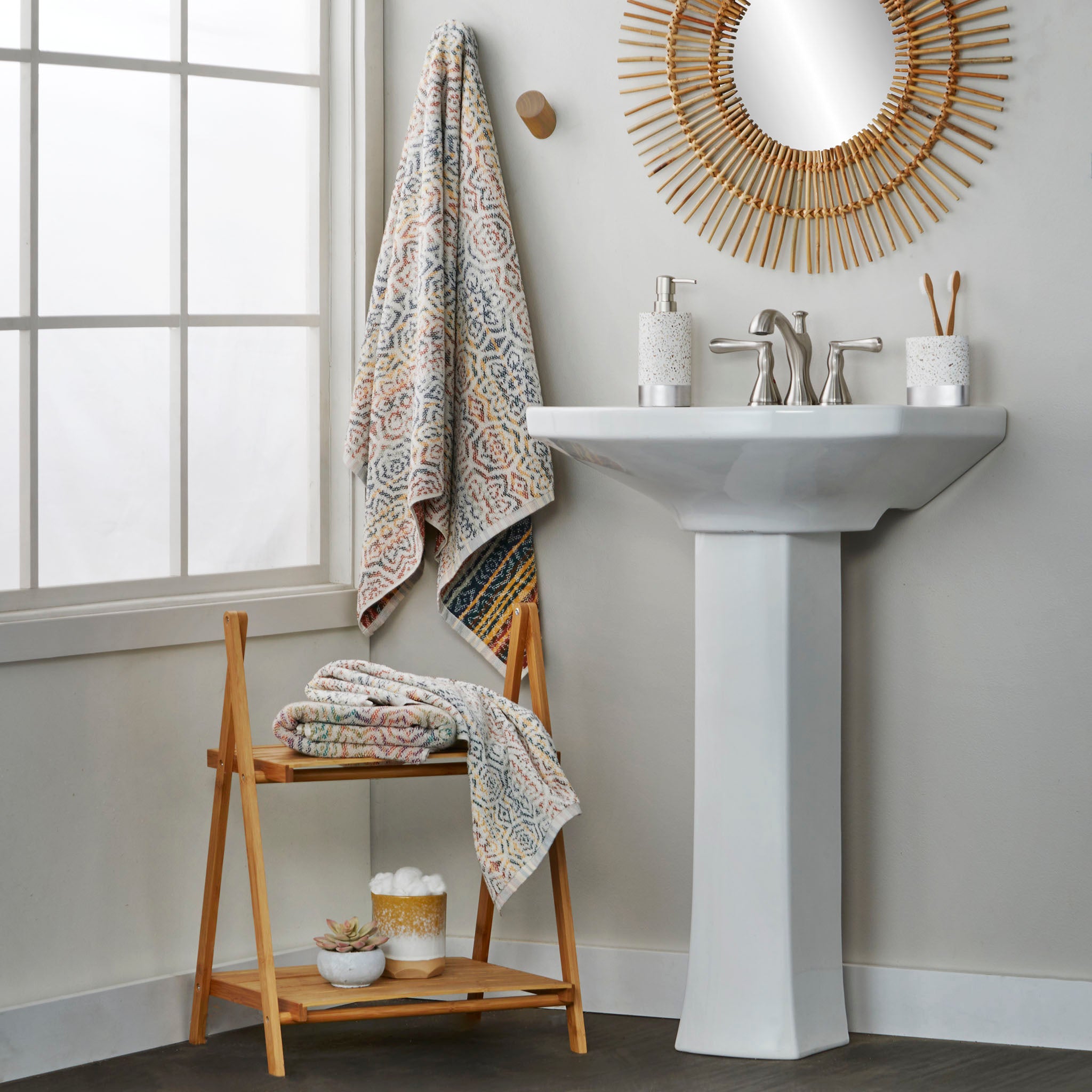 Rhapsody Towels, Spice, Lifestyle, displayed in bathroom